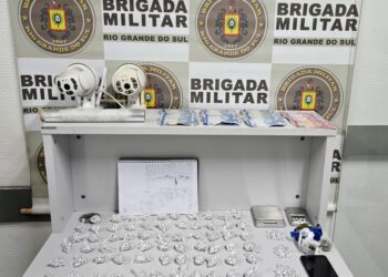 Brigada Militar prende acusado por tráfico e apreende 1,7 mil porções de crack em Sapiranga