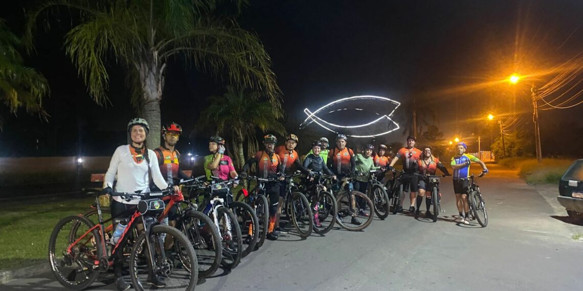 Amigos do Pedal percorre 225km em pouco mais de 10 horas