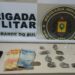 Mulher é presa por tráfico de drogas em Araricá