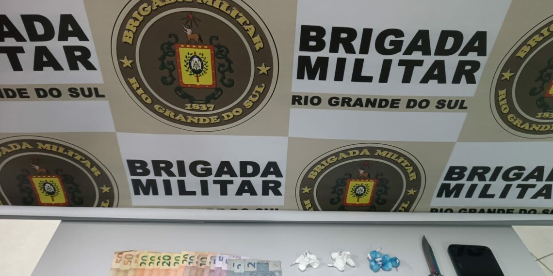 Dupla é presa por tráfico de drogas em Sapiranga