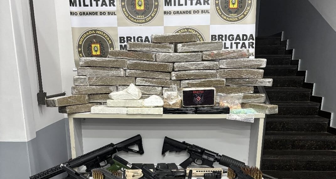 Quase 40kg de drogas estavam escondidas em residências de Sapiranga