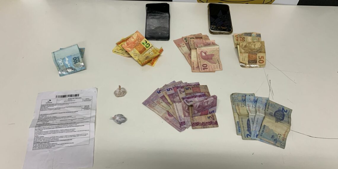 Após perseguição, Polícia Civil prendeu dupla por tráfico de drogas em Sapiranga