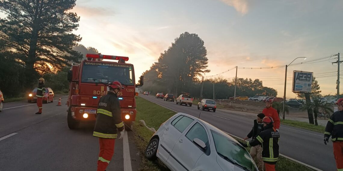 Bombeiros de Araricá atendem três acidentes na RS-239