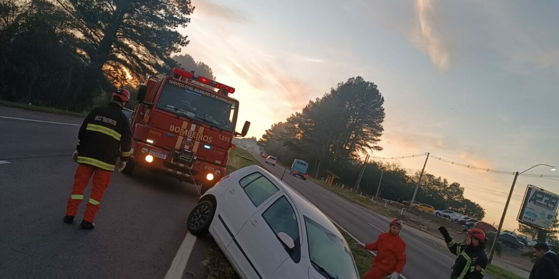Bombeiros de Araricá atendem três acidentes na RS-239