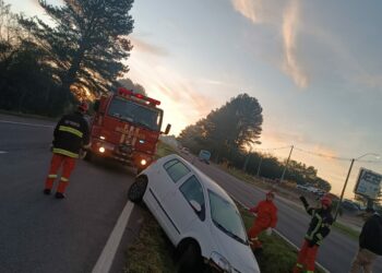 Bombeiros de Araricá atendem três acidentes na RS-239