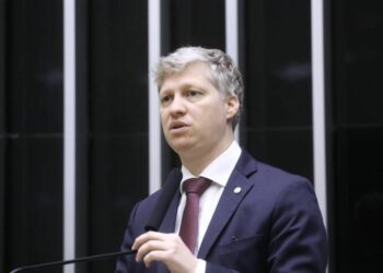 “Grande vitória contra a criminalidade”, afirma Marcel van Hattem após aprovação de emenda que obriga cumprimento de 80% da pena para crimes hediondos