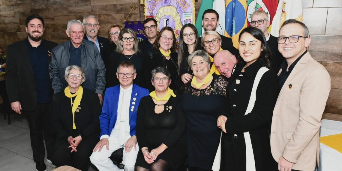 Nova diretoria do Lions Clube Sapiranga Ferrabraz é empossada