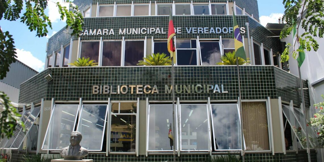Vereadores aprovam benefício para aquisição de uniformes em Sapiranga