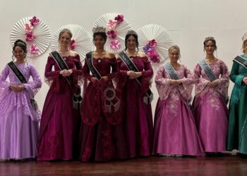 Araricá apresenta trajes da nova corte, composta por 10 soberanas
