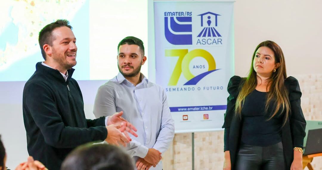 Agricultores de Nova Hartz recebem orientações sobre crédito rural