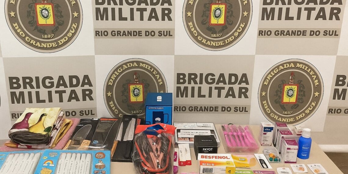 Ladra é presa por invadir e furtar farmácia no Centro de Campo Bom