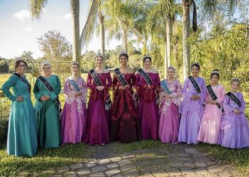 Feiras e exposições movimentam a Festa das Azaleias em Araricá