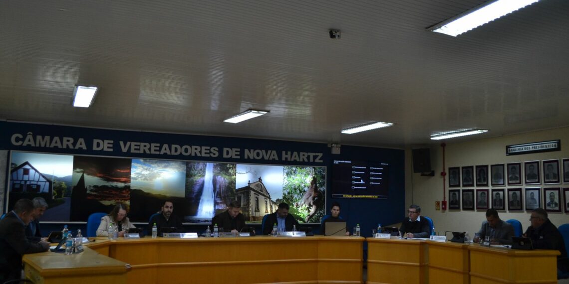 Nova Hartz debate reestruturação administrativa, plano educacional e melhorias em infraestrutura
