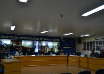 Nova Hartz debate reestruturação administrativa, plano educacional e melhorias em infraestrutura
