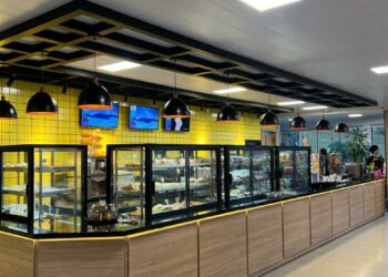 Nova cafeteria transforma Posto Ferrabraz em paradouro acolhedor