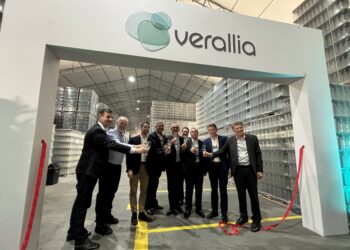 Verallia amplia produção e gera mais de 100 empregos diretos em Campo Bom