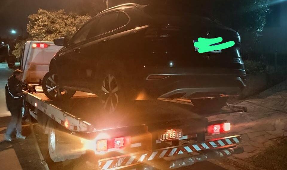 Guarda Municipal recupera veículo roubado em Campo Bom