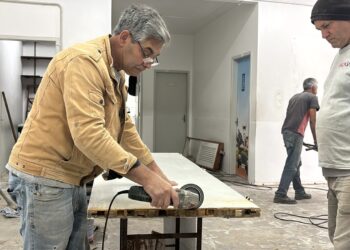 Sapiranga investe na troca de piso e  pintura da UBS do Amaral Ribeiro