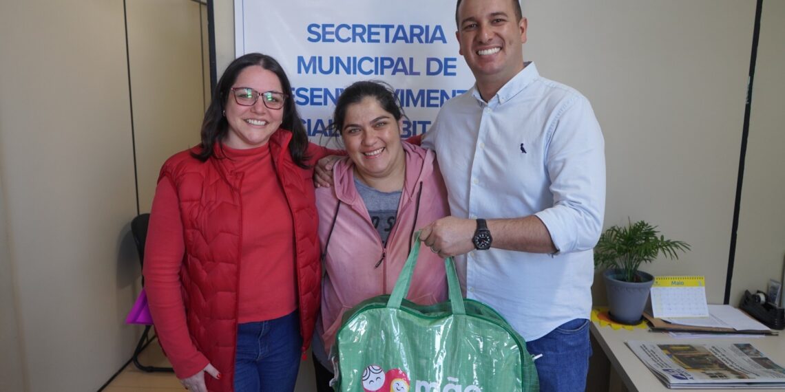 Gestantes de Campo Bom recebem kits de maternidade do Programa Mãe Gaúcha