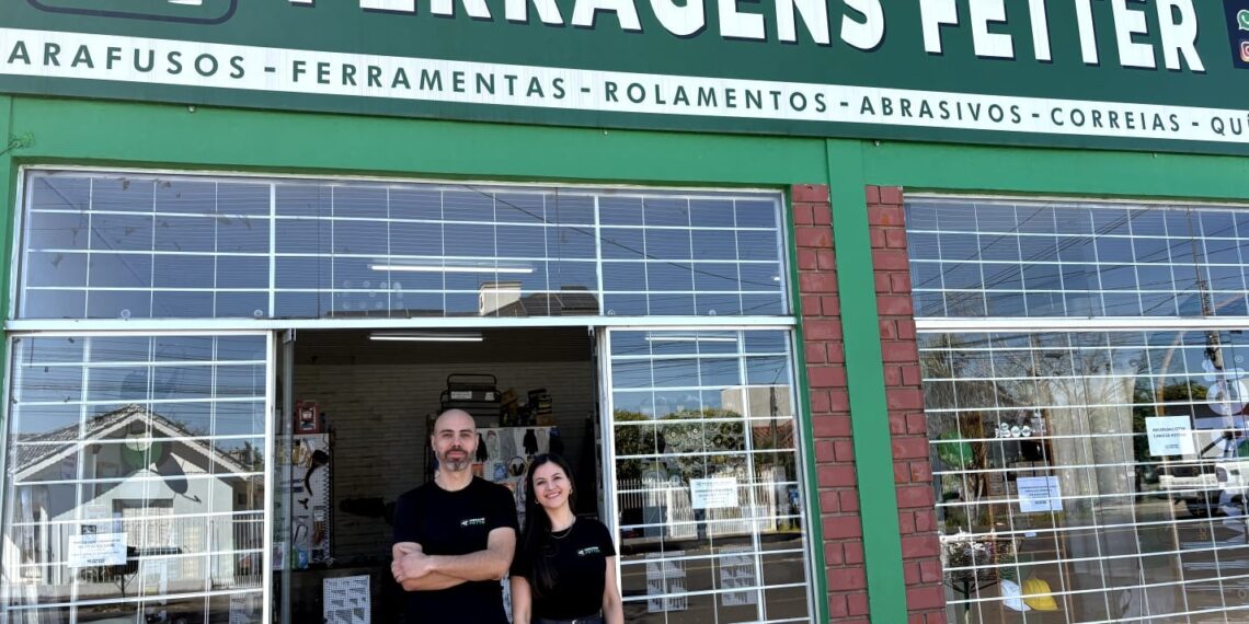Ferragens Fetter completa cinco anos e traz novidades para loja, em Sapiranga