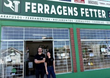 Ferragens Fetter completa cinco anos e traz novidades para loja, em Sapiranga