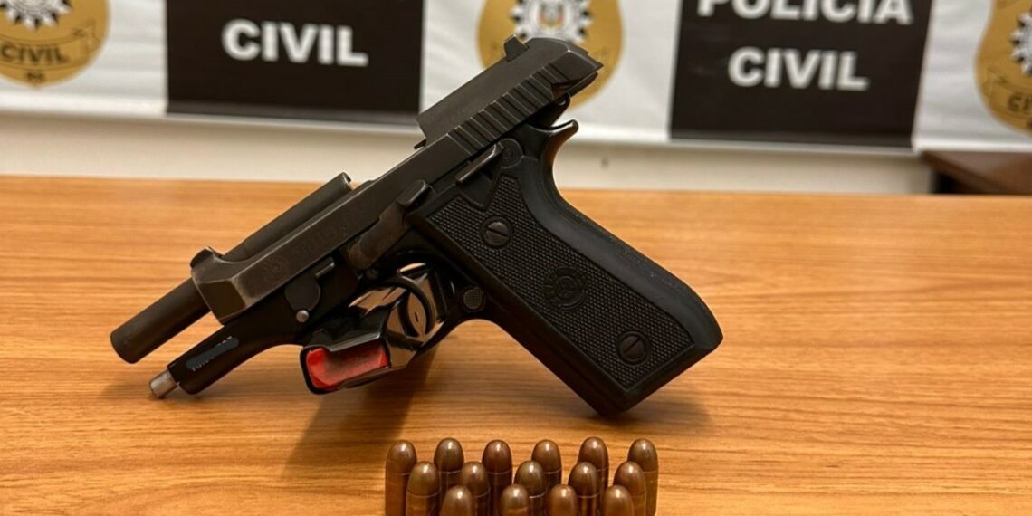 Homem é preso em flagrante por posse ilegal de arma de fogo em Araricá