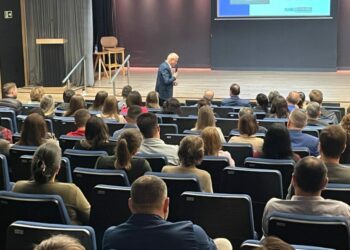 Sapiranga Talk Experience reúne líderes e empreendedores para evento gratuito sobre inovação e gestão
