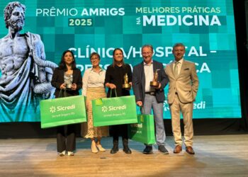Hospital Sapiranga é destaque estadual e vence o Prêmio AMRIGS de Melhores Práticas na Medicina 2025