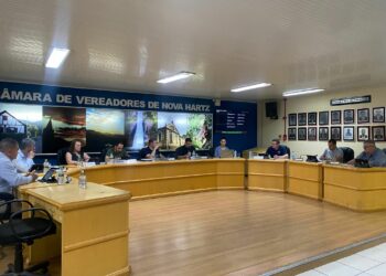 Câmara de Nova Hartz valoriza servidores e reforça transparência em obras públicas e gestão interna