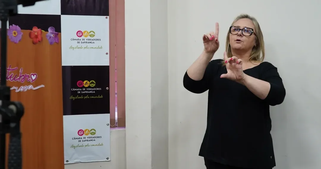 Câmara de Sapiranga passa a ter intérprete de Libras nas sessões