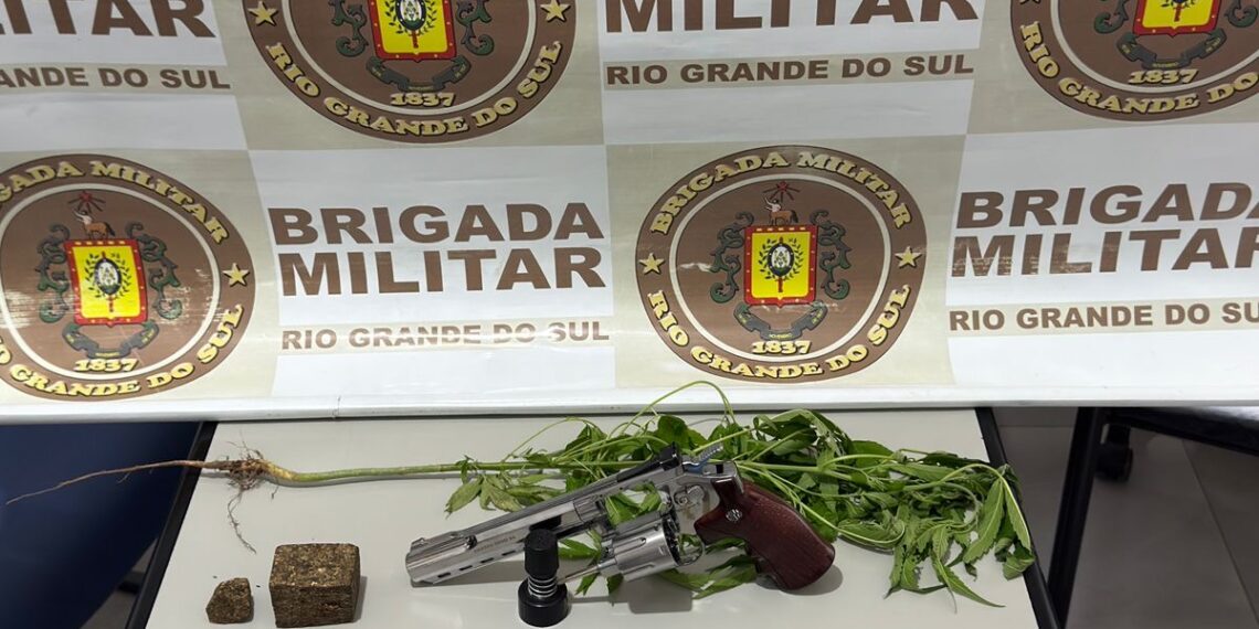 Homem é preso pela Brigada Militar por posse irregular de arma de fogo e entorpecentes em Nova Hartz