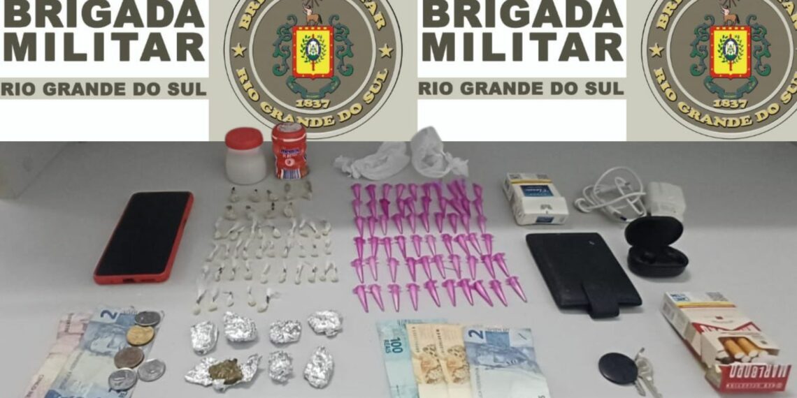 Dupla é detida com crack, cocaína e maconha durante abordagem em Campo Bom