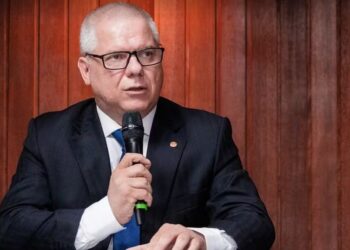 Ex-presidente do INSS é preso pela Polícia Federal