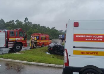 Motorista fica ferido em acidente envolvendo dois veículos na RS-239