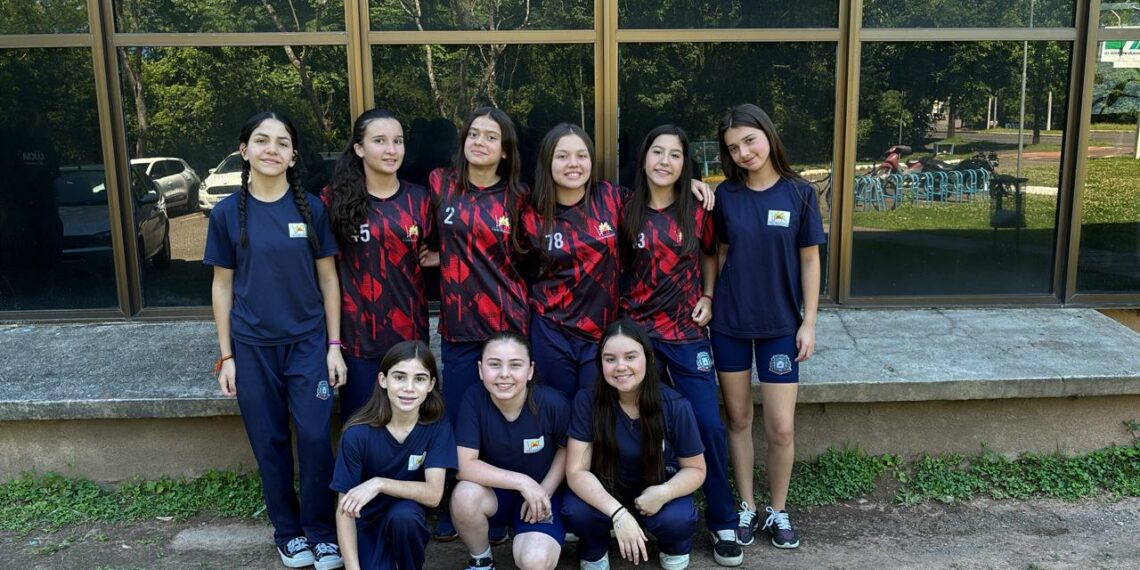 Mais de 200 campeões da Copa Repercussão Sicredi/Clip curtem um dia no cinema