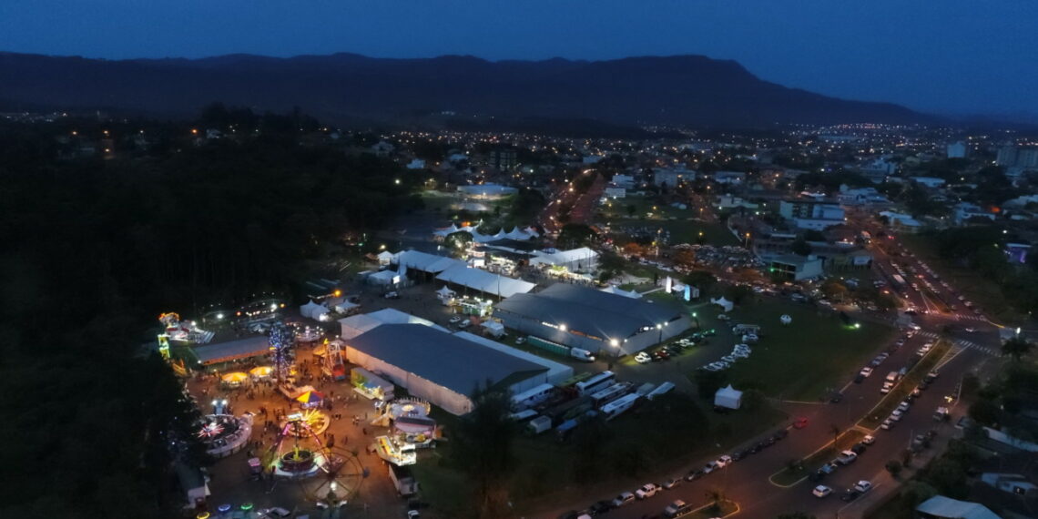 Celebração e solidariedade se unem na 39ª edição da Festa das Rosas
