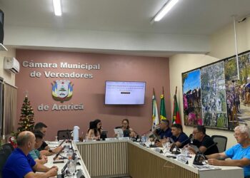 Câmara de Araricá aprova projetos estruturais e indicações de melhorias