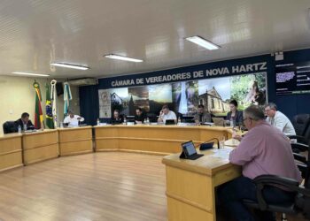 Câmara de Nova Hartz aprova projetos, recebe respostas da prefeitura e destaca ações da semana