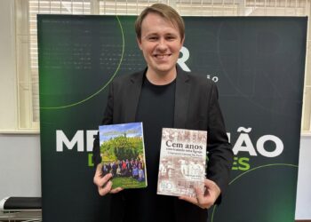 Felipe Kuhn Braun lança dois livros sobre centenários e missão social
