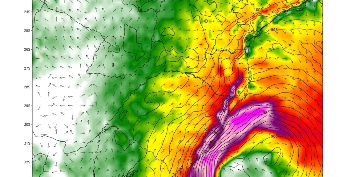 Ciclone pode trazer ventos de até 130 km/h, tempestades e chuva excessiva nos próximos dias