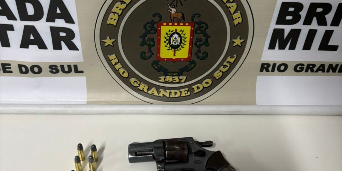 Adolescente é apreendido com revólver durante ação da Brigada Militar em Sapiranga