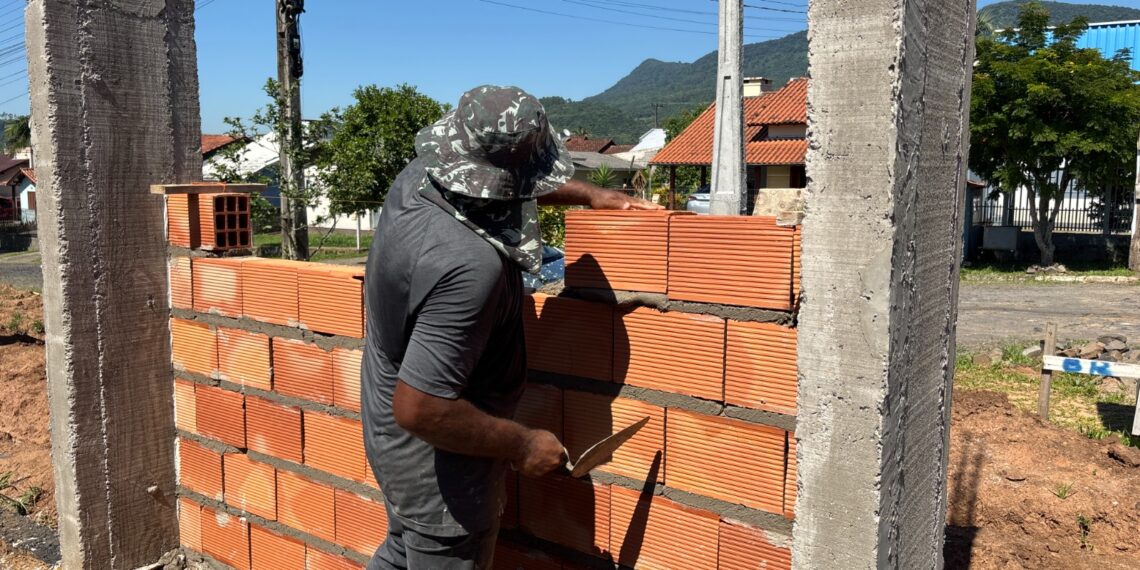 Nova Hartz constrói escola e busca ampliar atendimento na educação