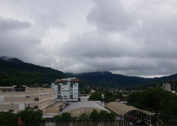 Rio Grande do Sul enfrenta risco de temporais nas próximas horas, alerta Metsul