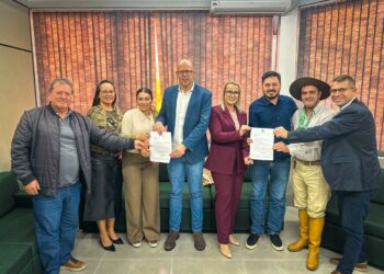 Heinze e Joel garantem mais de R$ 1 milhão para Sapiranga e Araricá