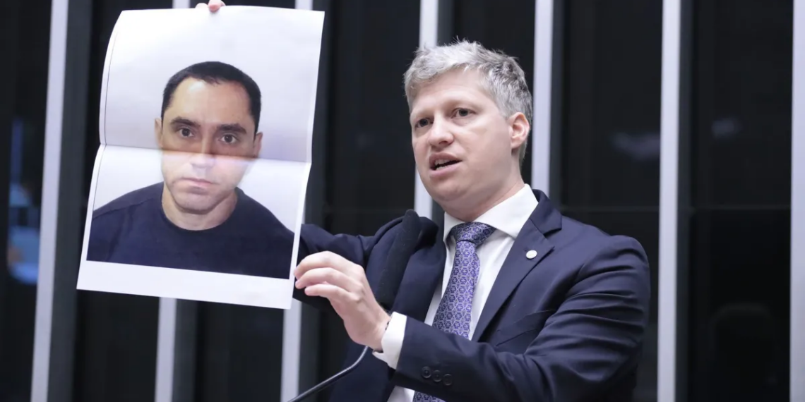 PGR notifica Marcel por discurso na tribuna da Câmara dos Deputados