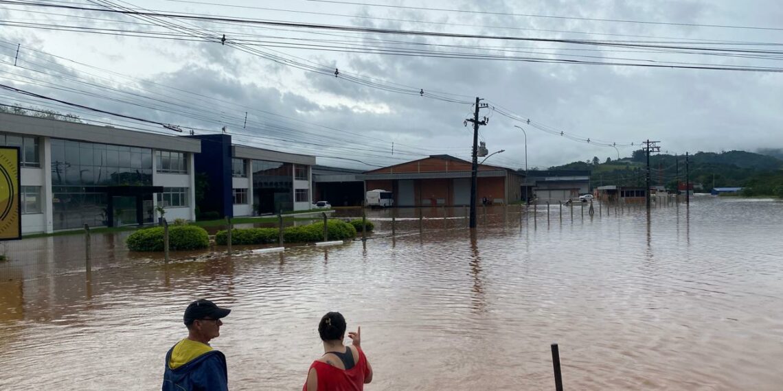 El Niño deve influenciar chuvas no RS em 2026 com maior risco de eventos intensos no inverno e primavera