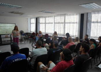 Oficina capacita agentes culturais para editais em Campo Bom