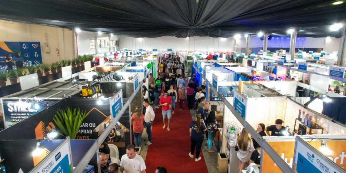 Contagem regressiva para a Feira do Negócio Local em Sapiranga