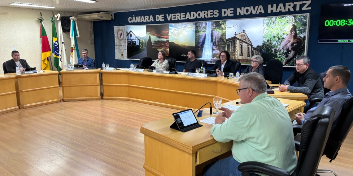 Câmara de Vereadores aprova projeto previdenciário e debate saúde, cultura e infraestrutura em Nova Hartz
