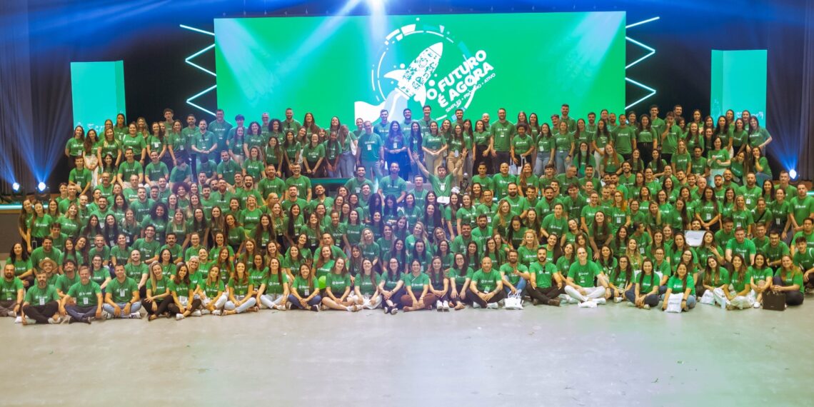 Sicredi Caminho das Águas celebra marca de 100 mil associados e projeta futuro